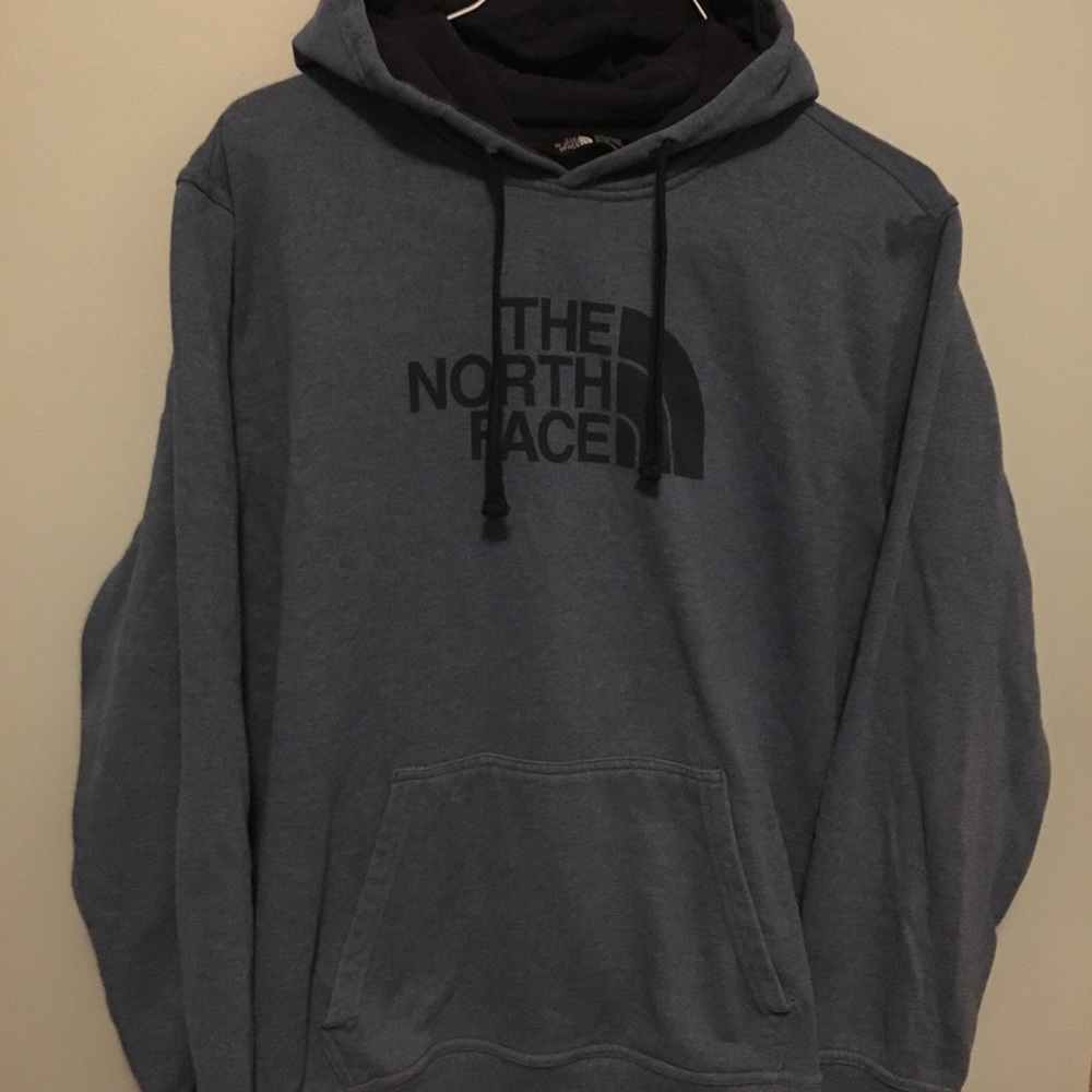 Men’s North Face soft hooded sweatshirt.